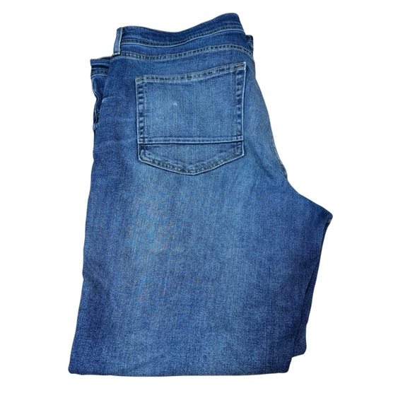 Blue‎ Relaxed Fit Jeans with Vintage Wash - Picture 7 of 11